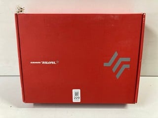 Lot 229  
            Nottingham SR4 - Delivery Or Collection 

                
SRAM CRANKSET RIVAL D1 QUARQ RD POW BLACK 172 IN ORIGINAL PACKAGING ORIGINAL RRP ...