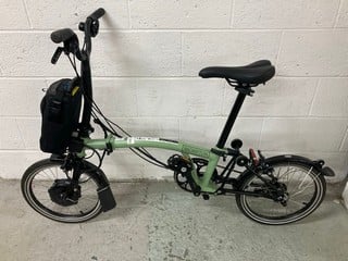 Lot 27  
            Nottingham SR4 - Collection Only 
                
BROMPTON C-LINE D-M6L FOLDING ELECTRIC BICYCLE ORIGINAL RRP £3,060 (WITH BATTERY,...