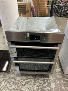 Lot 327  
            Nottingham SR4 - Delivery Or Collection 

                
HOTPOINT BUILT IN DOUBLE OVEN MODEL: DU4 541 IX (SMASHED GLASS)
