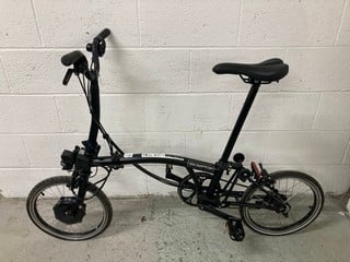 Lot 32  
            Nottingham SR4 - Collection Only 
                
BROMPTON M6L FOLDING ELECTRIC BICYCLE ORIGINAL RRP £2,995 (NO BATTERY, NO CHARGER...