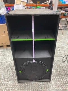 Lot 335  
            Nottingham SR4 - Collection Only 

                
OUTDOOR LARGE FESTIVAL SPEAKER (X750090) (COLLECTION FROM SITE ONLY)