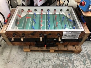 Lot 358  
            Nottingham SR4 - Delivery Or Collection 

                
THE GARLANDO SOCCER FOOTBALL TABLE