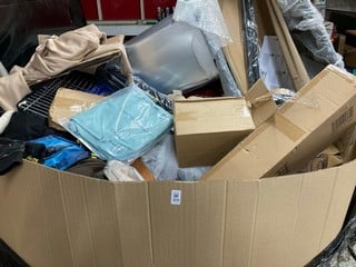 Lot 368  
            Nottingham SR4 - Delivery Or Collection 

                
PALLET OF ITEMS TO INC STRANGER THINGS DUVET SET