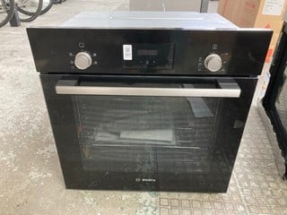 Lot 397  
            Nottingham SR4 - Delivery Or Collection 

                
BOSCH BUILT IN SINGLE OVEN MODEL: HHF113BA0B