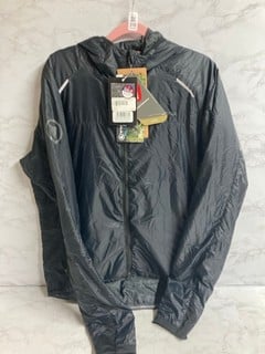 Lot 318  
            Nottingham SR5 - Delivery Only 

                
ENDURA GV500 INSULATED JACKET BLACK SIZE: M RRP: £149.99