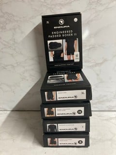 Lot 386  
            Nottingham SR5 - Delivery Only 

                
5 X ENDURA CLOTHING PRODUCTS TO INCLUDE ENDURA ENGINEERED PADDED BOXER II