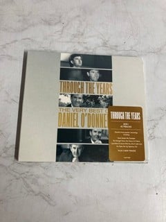 Lot 405  
            Nottingham SR5 - Delivery Only 
                
BOX OF THROUGH THE YEARS THE VERY BEST OF DANIEL O'DONNELL CDS (SEALED)