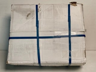 Lot 648  
            Nottingham SR5 - Delivery Only 
                
RECTANGULAR POOL COVER (TEAL)