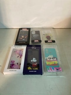 Lot 935  
            Nottingham SR5 - Delivery Only 

                
BOX OF VARIOUS PHONE CASES TO INCLUDE BABACO PHONE CASE