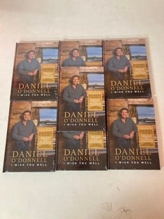 Lot 949  
            Nottingham SR5 - Delivery Only 

                
BOX OF VARIOUS DVDS AND CDS TO INCLUDE BEETHOVEN 2 & 5 ARRANGED BY HUMMEL CD (SEA...