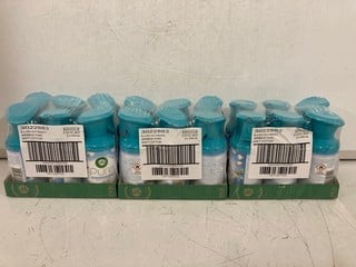 Lot 164  
            Nottingham SR6 - Parcel Delivery 

                
3 X AIRWICK PURE SOFT COTTON AIR FRESHENERS 6 PACK
