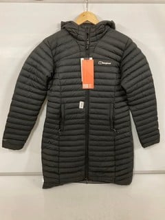 Lot 26  
            Nottingham SR6 - Parcel Delivery 
                
BERGHAUS NULA LONGLINE PADDED JACKET (UK SIZE 12)