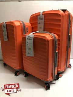 Lot 3  
            Nottingham SR6 - Parcel Delivery 
                
ROCK SUNWAVE PEACH HARDSHELL SPINNER SUITCASE SET ORIGINAL RRP £245.00