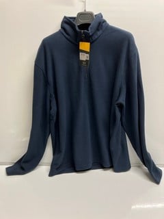 Lot 422  
            Nottingham SR6 - Parcel Delivery 
                
REGATTA PROFESSIONAL MICRO ZIP NECK DARK NAVY JUMPER SIZE: UK XL