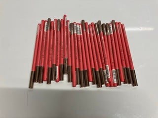 Lot 424  
            Nottingham SR6 - Parcel Delivery 
                
QTY OF MUA MAKEUP ACADEMY INTENSE COLOUR LIP LINER