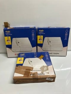 Lot 476  
            Nottingham SR6 - Parcel Delivery 
                
3 X RUSSELL HOBBS SINGLE ELECTRIC BLANKETS