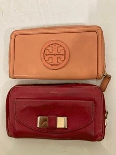 Lot 55  
            Nottingham SR6 - Parcel Delivery 
                
2 X ZIP AROUND PURSES TO INC CHLOE