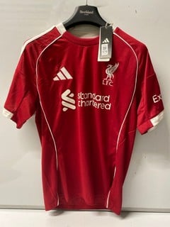Lot 578  
            Nottingham SR6 - Parcel Delivery 
                
LIVERPOOL FC HOME JERSEY 'RUBIO 19' (SIZE M)