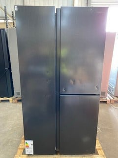 Lot 10  
            Nottingham SR2 - Delivery or Collection 

                
SAMSUNG RH69CG895DB1 AMERICAN STYLE FRIDGE FREEZER ORIGINAL RRP £1399