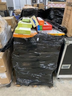 Lot 183  
            Nottingham SR2 - Delivery or Collection 

                
PALLET OF TV MOUNTS INC SANDSTROM FLAT TO WALL TILTING TV MOUNT