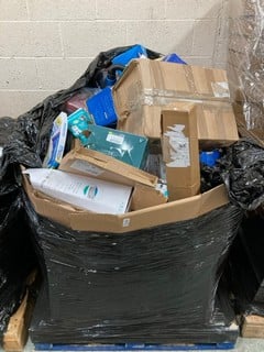 Lot 218  
            Nottingham SR2 - Delivery or Collection 

                
PALLET OF ITEMS INC KIDS TOYS & CLEANING ITEMS