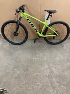 Lot 228  
            Nottingham SR2 - Delivery or Collection 

                
TREK MARLIN MOUNTAIN BIKE (FAAP 104)