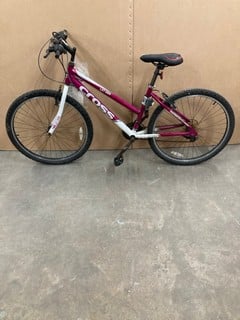 Lot 230  
            Nottingham SR2 - Delivery or Collection 

                
CROSS LXT 300 MOUNTAIN BIKE (FAAP 111)