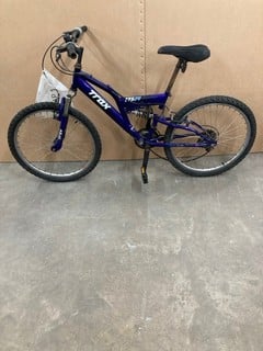 Lot 232  
            Nottingham SR2 - Delivery or Collection 

                
TRAX MOUNTAIN BIKE (FAAP 116)