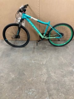 Lot 233  
            Nottingham SR2 - Delivery or Collection 

                
MARIN MOUNTAIN BIKE (FAAP 110)