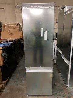 Lot 33  
            Nottingham SR2 - Delivery or Collection 

                
BOSCH SERIES 2 INTEGRATED FRIDGE FREEZER MODEL NO: KIV87NSE0G ORIGINAL RRP £699.00
