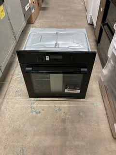 Lot 52  
            Nottingham SR2 - Delivery or Collection 

                
AEG 3000 SERIES BUILT-IN SINGLE OVEN MODEL NO: BPX35061B ORIGINAL RRP £499.00