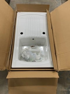 Lot 91  
            Nottingham SR2 - Delivery or Collection 

                
500X860 EVIA 1.0 BOWL RVS CERAMIC SINK