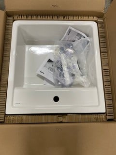 Lot 93  
            Nottingham SR2 - Delivery or Collection 

                
460X600 PANOR CERAMIC SINK