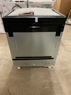 Lot 102  
            Nottingham SR3 - Delivery or Collection 

                
HOTPOINT INTEGRATED DISHWASHER MODEL NO: H8IHP42L (EX DISPLAY)