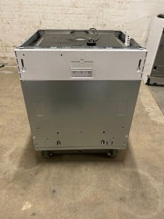 Lot 11  
            Nottingham SR3 - Delivery or Collection 

                
INDESIT INTEGRATED DISHWASHER MODEL NO: D2IHL326