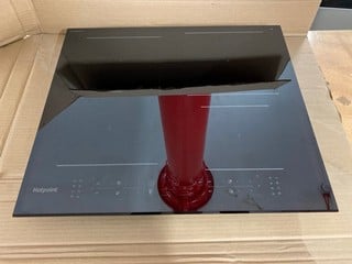 Lot 142  
            Nottingham SR3 - Delivery or Collection 

                
HOTPOINT CERAMIC HOB MODEL NO: TB2560CCPBF (EX DISPLAY)