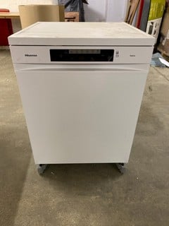 Lot 164  
            Nottingham SR3 - Delivery or Collection 

                
HISENSE UNDERCOUNTER DISHWASHER MODEL NO: HS642D90WUK