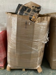 Lot 202  
            Nottingham SR3 - Delivery or Collection 

                
PALLET OF ITEMS TO INCLUDE SHNUGGLE SQUISHY CHANGING MAT