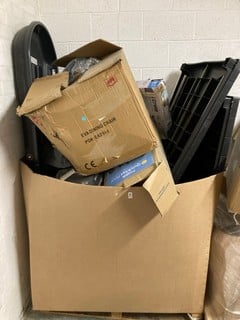 Lot 237  
            Nottingham SR3 - Delivery or Collection 

                
PALLET OF ITEMS TO INCLUDE EVA DINING CHAIR