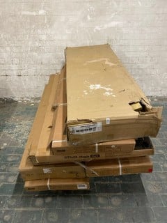 Lot 277  
            Nottingham SR3 - Delivery or Collection 

                
PALLET OF ITEMS TO INCLUDE GARDEN SHED