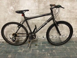 Lot 288  
            Nottingham SR3 - Collection Only 

                
GREY CARRERA BICYCLE (EUAP537)