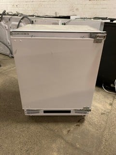Lot 46  
            Nottingham SR3 - Delivery or Collection 

                
HOOVER INTEGRATED FRIDGE MODEL NO: HOMLSE68EWKP