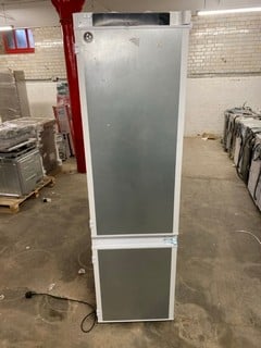 Lot 54  
            Nottingham SR3 - Delivery or Collection 

                
HAIER INTEGRATED TALL FRIDGE FREEZER MODEL NO: HBW5519EK
