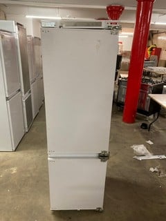 Lot 56  
            Nottingham SR3 - Delivery or Collection 

                
SAMSUNG INTEGRATED TALL FRIDGE FREEZER MODEL NO: BRB26615EWW