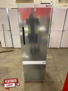Lot 58  
            Nottingham SR3 - Delivery or Collection 

                
BOSCH INTEGRATED TALL FRIDGE FREEZER MODEL NO: KIV87NSE0G (EX DISPLAY) ORIGINAL R...
