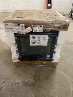 Lot 62  
            Nottingham SR3 - Delivery or Collection 

                
NEFF BUILT IN SINGLE OVEN MODEL NO: HB6B60FHS (EX DISPLAY)