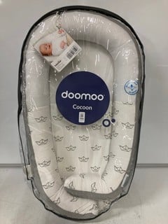 Lot 196  
            Nottingham SR6 – Delivery Or Collection 

                
BABYMOOV DOOMOOO COCOON ORGANIC COTTON BABY REST