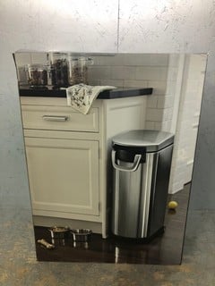 Lot 212  
            Nottingham SR6 – Delivery Or Collection 

                
SIMPLEHUMAN XL PET FOOD CAN