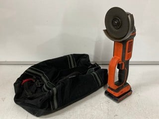 Lot 228  
            Nottingham SR6 – Delivery Or Collection 

                
BLACK+DECKER BCG720 ANGLE GRINDER (WITH BATTERY, NO CHARGER) (MPSE53935961)