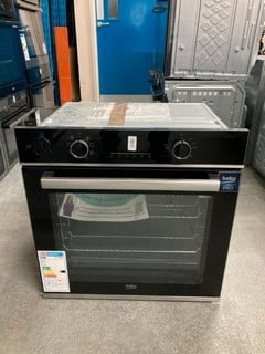 Lot 30  
            Nottingham SR6 – Delivery Or Collection 

                
BEKO BUILT-IN SINGLE OVEN MODEL: BBIS25300XC (EX-DISPLAY) ORIGINAL RRP: £329.00